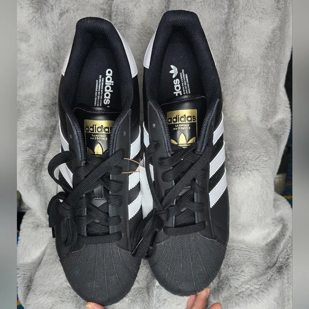 NWB adidas Originals Superstar XLG Core Black White Gold Metallic‎ IG9777 US 14